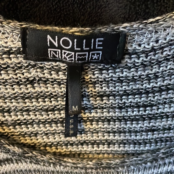 Womens lightweight sweater size medium - Picture 2 of 4